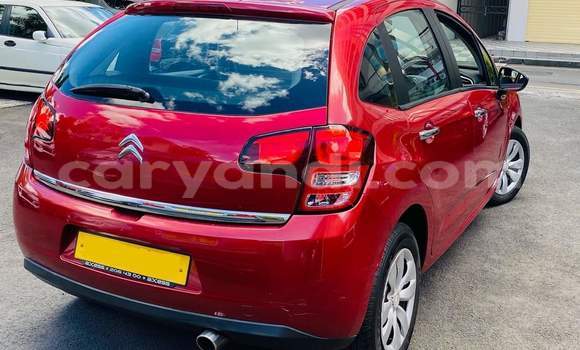 Acheter Occasion Voiture Citroen C3 Rouge à Livingstone, Zambie Acheter Occasion Voiture Citroen C3 Rouge à Livingstone, Zambie