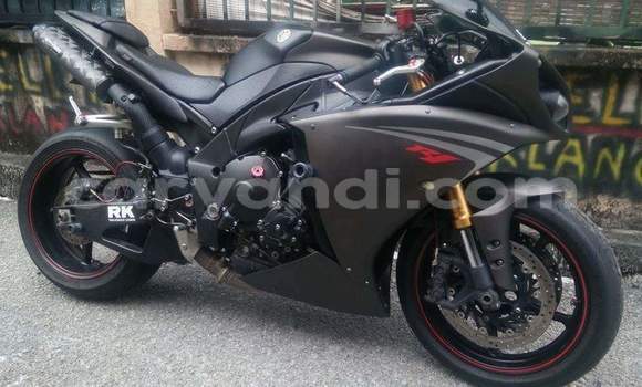 Buy Used Yamaha R1 Black Bike in Chipata in Zambia