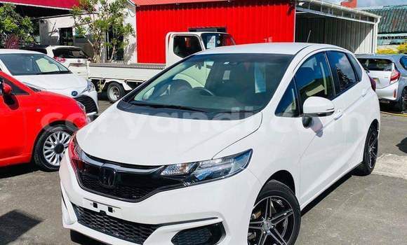 Buy Used Honda FIT White Car in Ndola in Zambia