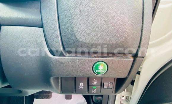 Buy Used Honda FIT White Car in Ndola in Zambia Buy Used Honda FIT White Car in Ndola in Zambia