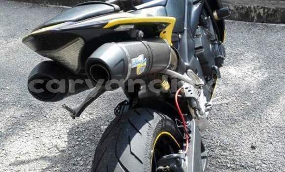 Acheter Occasion Moto Yamaha R1 Autre à Isoka, Nord Acheter Occasion Moto Yamaha R1 Autre à Isoka, Nord