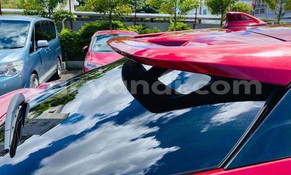Acheter Occasion Voiture Toyota C-HR Rouge à Livingstone, Zambie Acheter Occasion Voiture Toyota C-HR Rouge à Livingstone, Zambie