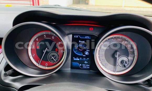 Acheter Occasion Voiture Suzuki Swift Gris à Livingstone, Zambie Acheter Occasion Voiture Suzuki Swift Gris à Livingstone, Zambie