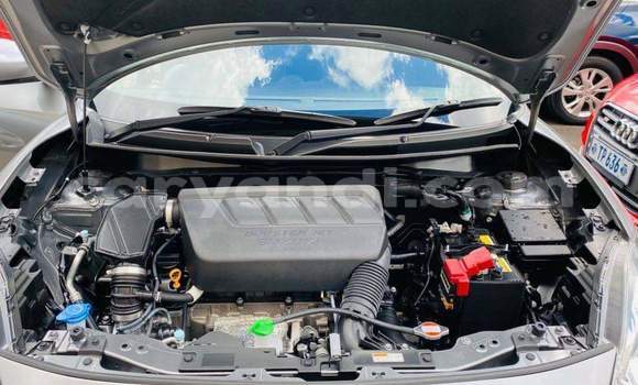 Acheter Occasion Voiture Suzuki Swift Gris à Livingstone, Zambie Acheter Occasion Voiture Suzuki Swift Gris à Livingstone, Zambie