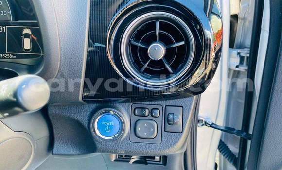 Tenga Tsaru Toyota Vitz Sirivha Mota in Lusaka in Zambia Tenga Tsaru Toyota Vitz Sirivha Mota in Lusaka in Zambia