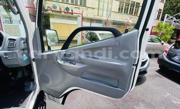 Buy Used Toyota Dyna White Truck in Lusaka in Zambia Buy Used Toyota Dyna White Truck in Lusaka in Zambia