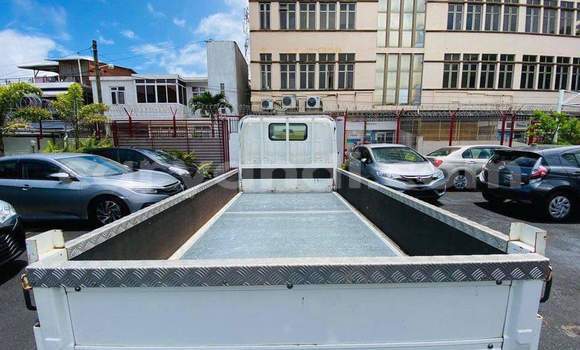 Buy Used Toyota Dyna White Truck in Lusaka in Zambia Buy Used Toyota Dyna White Truck in Lusaka in Zambia