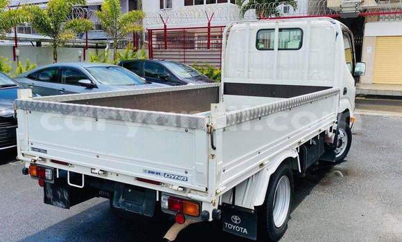 Buy Used Toyota Dyna White Truck in Lusaka in Zambia Buy Used Toyota Dyna White Truck in Lusaka in Zambia