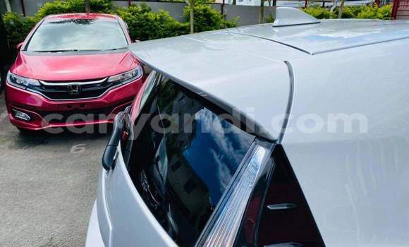 Acheter Occasion Voiture Toyota Aqua Gris à Kitwe, Zambie Acheter Occasion Voiture Toyota Aqua Gris à Kitwe, Zambie