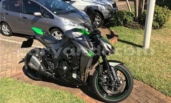 Acheter Occasion Moto Kawasaki Z 1000 Vert à Chililabombwe, Copperbelt Acheter Occasion Moto Kawasaki Z 1000 Vert à Chililabombwe, Copperbelt