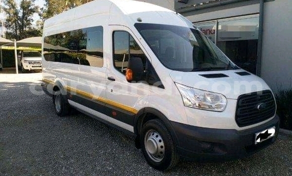 Buy Used Ford Tourneo Courier White Car in Lusaka in Zambia
