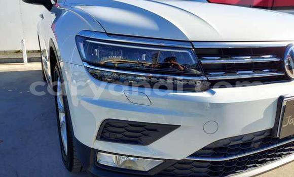 Buy Used Volkswagen Tiguan White Car in Chilanga in Lusaka Buy Used Volkswagen Tiguan White Car in Chilanga in Lusaka