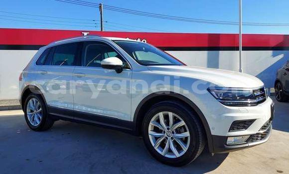 Buy Used Volkswagen Tiguan White Car in Chilanga in Lusaka Buy Used Volkswagen Tiguan White Car in Chilanga in Lusaka