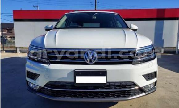 Buy Used Volkswagen Tiguan White Car in Chilanga in Lusaka Buy Used Volkswagen Tiguan White Car in Chilanga in Lusaka