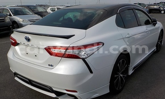 Buy Used Toyota Camry White Car in Chilanga in Lusaka Buy Used Toyota Camry White Car in Chilanga in Lusaka