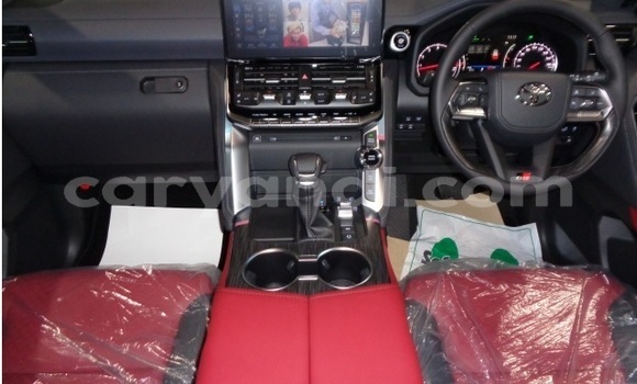 Buy Used Toyota Land Cruiser White Car in Kitwe in Zambia Buy Used Toyota Land Cruiser White Car in Kitwe in Zambia