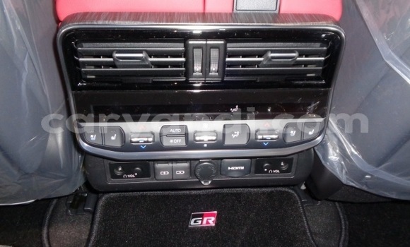 Buy Used Toyota Land Cruiser White Car in Kitwe in Zambia Buy Used Toyota Land Cruiser White Car in Kitwe in Zambia