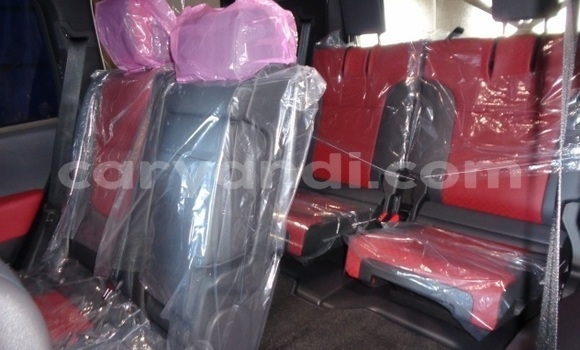 Buy Used Toyota Land Cruiser White Car in Kitwe in Zambia Buy Used Toyota Land Cruiser White Car in Kitwe in Zambia