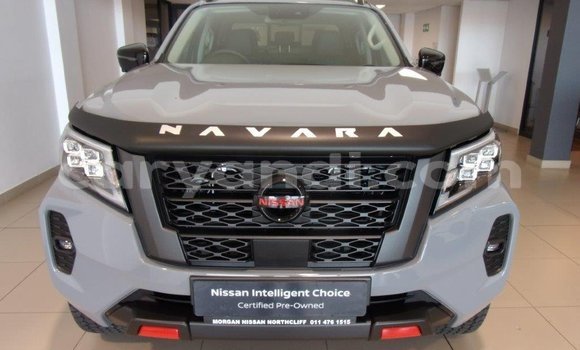 Buy Used Nissan Navara Silver Car in Lusaka in Zambia Buy Used Nissan Navara Silver Car in Lusaka in Zambia