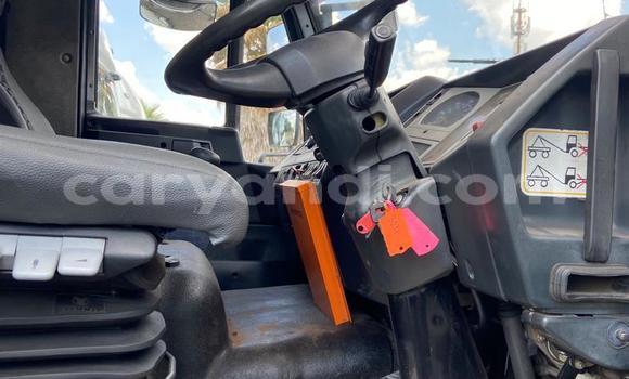 Acheter Occasion Utilitaire Man Silent Blanc à Lusaka, Zambie Acheter Occasion Utilitaire Man Silent Blanc à Lusaka, Zambie