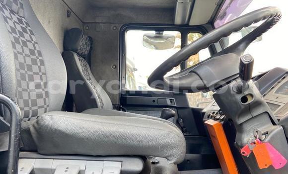 Acheter Occasion Utilitaire Man Silent Blanc à Lusaka, Zambie Acheter Occasion Utilitaire Man Silent Blanc à Lusaka, Zambie