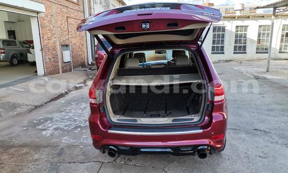 Acheter Occasion Voiture Jeep Grand Cherokee Rouge à Lusaka, Zambie Acheter Occasion Voiture Jeep Grand Cherokee Rouge à Lusaka, Zambie