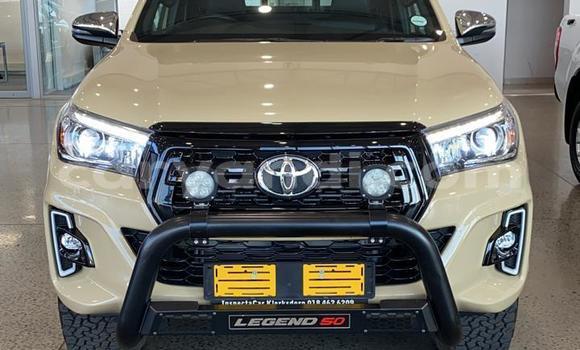 Tenga Tsaru Toyota Hilux Sirivha Mota in Lusaka in Zambia