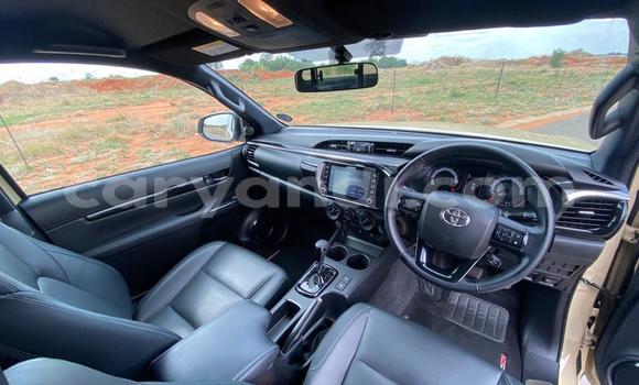 Acheter Occasion Voiture Toyota Hilux Gris à Lusaka, Zambie Acheter Occasion Voiture Toyota Hilux Gris à Lusaka, Zambie