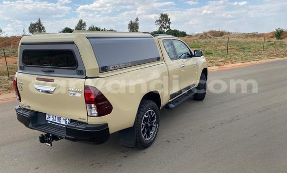 Acheter Occasion Voiture Toyota Hilux Gris à Lusaka, Zambie Acheter Occasion Voiture Toyota Hilux Gris à Lusaka, Zambie