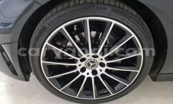 Acheter Occasion Voiture Mercedes-Benz C-Classe Noir à Lusaka, Zambie Acheter Occasion Voiture Mercedes-Benz C-Classe Noir à Lusaka, Zambie