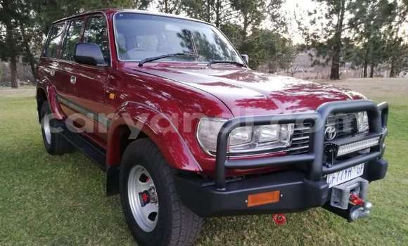 Acheter Occasion Voiture Toyota Land Cruiser Rouge à Lusaka, Zambie Acheter Occasion Voiture Toyota Land Cruiser Rouge à Lusaka, Zambie