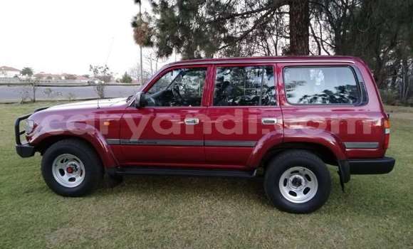 Acheter Occasion Voiture Toyota Land Cruiser Rouge à Lusaka, Zambie Acheter Occasion Voiture Toyota Land Cruiser Rouge à Lusaka, Zambie