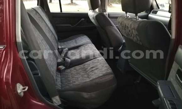 Acheter Occasion Voiture Toyota Land Cruiser Rouge à Lusaka, Zambie Acheter Occasion Voiture Toyota Land Cruiser Rouge à Lusaka, Zambie