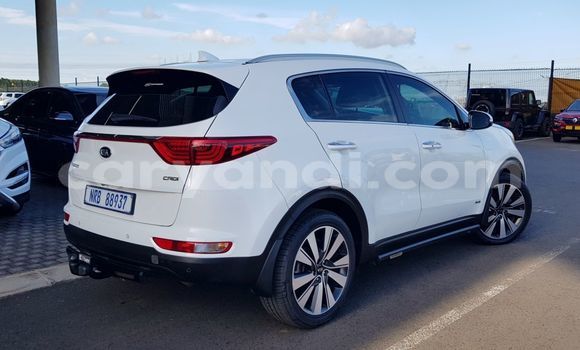 Buy Used Kia Sportage White Car in Lusaka in Zambia Buy Used Kia Sportage White Car in Lusaka in Zambia