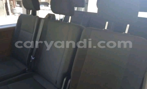 Acheter Occasion Voiture Volkswagen Caravelle Blanc à Lusaka, Zambie Acheter Occasion Voiture Volkswagen Caravelle Blanc à Lusaka, Zambie