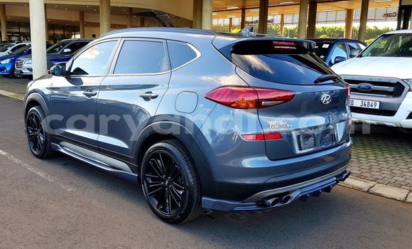 Acheter Occasion Voiture Hyundai Tucson Gris à Lusaka, Zambie Acheter Occasion Voiture Hyundai Tucson Gris à Lusaka, Zambie
