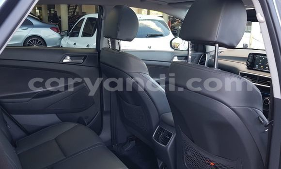 Acheter Occasion Voiture Hyundai Tucson Gris à Lusaka, Zambie Acheter Occasion Voiture Hyundai Tucson Gris à Lusaka, Zambie