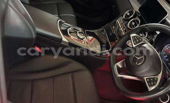 Acheter Occasion Voiture Mercedes-Benz C-Classe Blanc à Chingola, Zambie Acheter Occasion Voiture Mercedes-Benz C-Classe Blanc à Chingola, Zambie