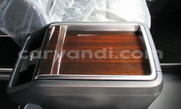 Acheter Occasion Voiture Toyota Grand HiAce Noir à Kitwe, Zambie Acheter Occasion Voiture Toyota Grand HiAce Noir à Kitwe, Zambie