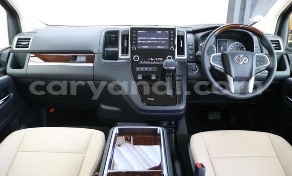 Buy Used Toyota Grand HiAce White Car in Lusaka in Zambia Buy Used Toyota Grand HiAce White Car in Lusaka in Zambia