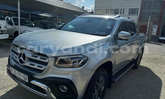 Tenga Tsaru Mercedes-Benz GLC 250D Sirivha Mota in Lusaka in Zambia Tenga Tsaru Mercedes-Benz GLC 250D Sirivha Mota in Lusaka in Zambia