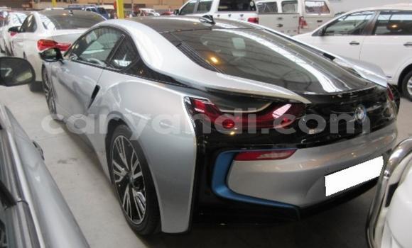 Acheter Occasion Voiture BMW i8 Gris à Lusaka, Zambie Acheter Occasion Voiture BMW i8 Gris à Lusaka, Zambie