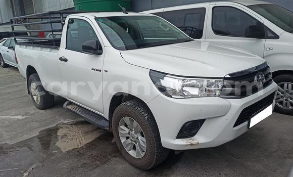Acheter Occasion Voiture Toyota Hilux Blanc à Lusaka, Zambie Acheter Occasion Voiture Toyota Hilux Blanc à Lusaka, Zambie