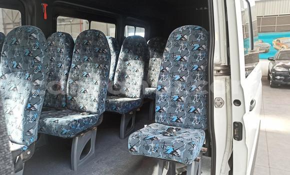 Acheter Occasion Voiture Volkswagen Caravelle Blanc à Lusaka, Zambie Acheter Occasion Voiture Volkswagen Caravelle Blanc à Lusaka, Zambie