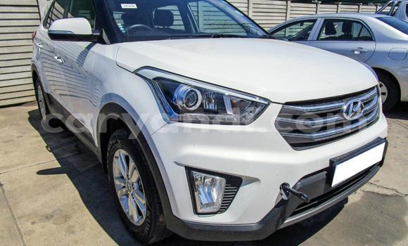 Buy Used Hyundai Creta White Car in Lusaka in Zambia