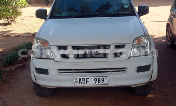 Buy Used Isuzu KB White Car in Kafue in Lusaka Buy Used Isuzu KB White Car in Kafue in Lusaka