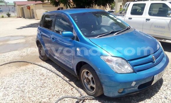 Acheter Occasion Voiture Toyota IST Bleu à Kabwe, Zambie Acheter Occasion Voiture Toyota IST Bleu à Kabwe, Zambie