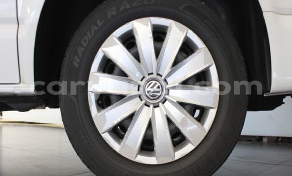 Nunua Ilio tumika Volkswagen Multivan Nyeupe Gari ndani ya Chipata nchini Zambia Nunua Ilio tumika Volkswagen Multivan Nyeupe Gari ndani ya Chipata nchini Zambia