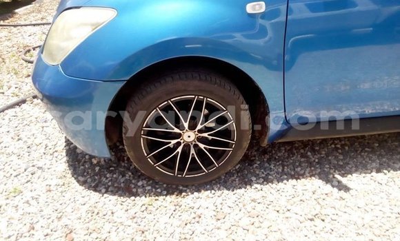 Acheter Occasion Voiture Toyota IST Bleu à Kabwe, Zambie Acheter Occasion Voiture Toyota IST Bleu à Kabwe, Zambie