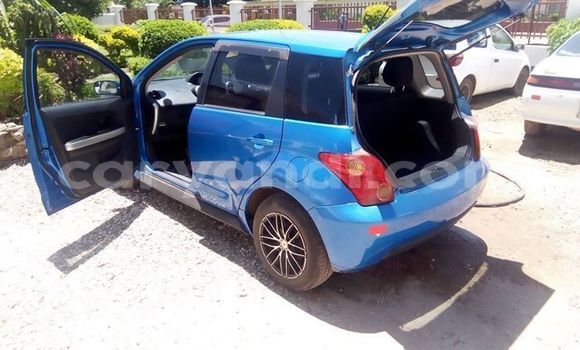 Acheter Occasion Voiture Toyota IST Bleu à Kabwe, Zambie Acheter Occasion Voiture Toyota IST Bleu à Kabwe, Zambie